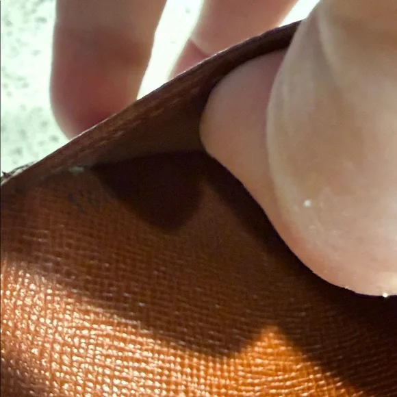 Louis Vuitton Brown Monogram Sarah Wallet - Picture 7 of 13